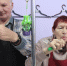 Жители дома-интерната научились делать венецианские свечи - Министерство труда и соцзащиты