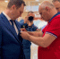 В Саратове спасателей наградили медалями за ликвидации ЧС на предприятии - Четвертая Власть