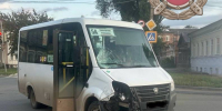 В Балакове подросток на скутере погиб из-за столкновения с маршруткой - Четвертая Власть