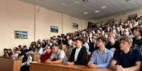 День солидарности в борьбе с терроризмом: первокурсники института инженерии и робототехники почтили память жертв - Вавиловский университет
