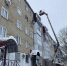 Саратовцам рассказали об особенности очистки крыш от снега и сосулек - Saratov24.TV