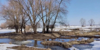 В Балаковском районе закрыли дорогу из-за подтопления паводковыми водами - Четвертая Власть